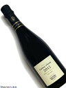 Leclerc Briant Chateau d'Avize Brut Zero Grand Cru Blanc de Blancs シャンパン　750ml [AOC］シャンパーニュ [品　種］シャルドネ100％（グランクリューコートデブラン） [ドサージュ］2g／L 「最初の香りは魔法的で魅力的。ココナッツ、砂糖漬けレモン、クリーミーなチョーク、ローストしたヘーゼルナッツ、ミルクキャラメル、バター、トーストしたパンのノートを想起させる。輝くレモンの酸に支えられたフルーティな質感と、強烈なチョークのようなミネラルが味わいに海の塩味と長さを与えている。グリルしたオマール海老や、半熟のフォアグラとイチゴのチャツネなどと相性が良いです。」■Leclerc Briant Chateau d'Avize シャトー ダヴィーズはアメリカ人のマーク ナネリーとドゥニーズ デュプレ夫妻が所有する、シャンパーニュ メゾン「ルクレール ブリアン」の新たなキュヴェになります。 ブドウの木が植えられている場所に、ワイナリーと貯蔵庫を持つなどの厳しい基準が設けられているシャンパーニュ地方では「シャトー」という呼称は珍しいのです。シャトー ダヴィーズのキュヴェはシャンパーニュにおける有機栽培とビオディナミの教祖的存在であり、セラー マスターであるエルヴェ ジュスタンが最初に作ったキュヴェになります。 シャトー ダヴィーズの麓、アヴィーズ村の中心部に位置する2.5haの美しい区画から収穫されたブドウを使用しています。