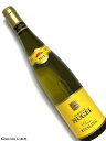 Famille Hugel Riesling Classic 白ワイン 750ml [AOC］アルザス [輸入元のコメント］ 全ての白ワインの内で最も高貴なもの。リースリングは辛口で貴族的。アルザスの気候と土壌がこの品種の秘めたものを最大限に発揮させます。優雅で群を抜いた際立ち。海産物料理、焼魚、煮魚はもちろんのこと、全てのアルザス郷土料理にぴったりの食通向けワインです。 食事との相性が飛びぬけて優れたこの辛口リースリングはエレガントさと骨格が際立ち、最も高貴な白ブドウ品種であることを証明しています。ヒューゲルの指標とも言うべきこのワインは魚介類との相性が抜群です。■Famille Hugel ファミーユ ヒューゲル ファミーユ ヒューゲルは1639年、大西洋からの気候の影響を受けない大陸的な栽培地であるアルザス地方リクヴィールの街で創業。これまで13代370年以上にわたり「ワインの品質は、100％ブドウそのものによる」という黄金律を守り続け、ブドウ栽培とワイン造りの歴史を刻んできました。 ・Gewurztraminer Classic ゲヴュルツトラミネール クラシック アルザスの代表的な品種で、アロマティックで力強く、特徴的な花の香りに果実、スパイス、東洋的な香りが絡みます。ヒューゲルはこのゲヴュルツトラミネールの上品さとデリケートな味わいで何世代にもわたり高い評価を得ています。