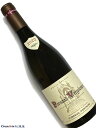 Domaine Dubreuil Fontaine Pernand Vergelesses Village 白ワイン　750ml [AOC］ペルナン ヴェルジュレス [輸入元のコメント］ 淡い色合いで緑の輝きがあります。柑橘類やオレンジの花、レモンの木の香りとともに、洋梨や桃のフルーティなニュアンスが魅力的なブーケを形成しています。美しい酸味がこのワインに活力を与えています。フィニッシュにはレモングラスのニュアンスが感じられます。 料理との相性：寿司、ホウボウの包み焼き、エビのカクテル、フレッシュチーズなど■Domaine Dubreuil Fontaine 5代目クリスティーヌ デュブルイユの管理下で20haの敷地を所有しています。 コート ド ボーヌに位置し、AOCブルゴーニュ、ヴィラージュ ワイン、名声高いプルミエ クリュ（1級畑）、希少なグラン クリュ（特級畑）まで、22の異なる産地呼称のワインを作り出しています。そのブドウ畑はペルナン ヴェルジュレス、アロース コルトン、サヴィニー レ ボーヌ、ポマール、ボーヌ、ヴォルネイの各コミューンに広がっています。 栽培方法は環境に配慮したものであり、ドメーヌの目標は豊かで健康的な収穫物を生産し、同時に土壌の持続性を確保すること。肥料や農薬の使用は適切に管理され、土壌は自然のバランスを最大限に保つように取り扱われます。 収穫は手摘み。白ブドウは搾汁後、軽い澱引きをします。ブルゴーニュ アリゴテやブルゴーニュ シャルドネのワインはタンクで発酵され、他のシャルドネ品種の白ワインはオーク樽で発酵されます。 ピノノワールは手作業で選別され、ステンレス製の開放式タンクで醸造。低温浸漬の後、発酵期間中に軽い押し込み作業が行われます。その後ワインはオーク樽で熟成されます。アペラシオンのレベルに応じて新樽の割合が異なりますが、通常は15～35％で、12～18ヶ月間熟成され、ドメーヌのセラーで瓶詰めされます。 ここでは最新の技術と伝統の尊重が、ブルゴーニュのテロワールの表現に貢献しています。2019年には140周年を迎えたドメーヌに新世代のクレマン ティーヌ グリュエール デュブルイユが参画。