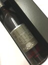 M. Chapoutier Fine Eau de Vie des C&ocirc;te du R&ocirc;ne 42° ブランデー　700ml [産　地］フランス 北ローヌ [度　数］42％ [和　暦］平成 7年■M.Chapoutier　シャプティエ フィーヌ ブランデー なんとシャプティエがフィーヌを造っていました。 そして驚くなかれ、今回分けてくれることに!! シャプティエのフィーヌは北ローヌで収穫 されたブドウで造られたワインが主体で 蒸留されています。 白い花、プルーン、胡桃、黄色い果実など 様々な要素が豊かにあり、バランスが非常に 良く取れています。 それぞれ228Lのフレンチオーク樽で 1966年は40年熟成したもの 1995年は20年熟成したものです。 ［葡萄品種］エルミタージュの規格を 外れたワインを蒸留 &nbsp;