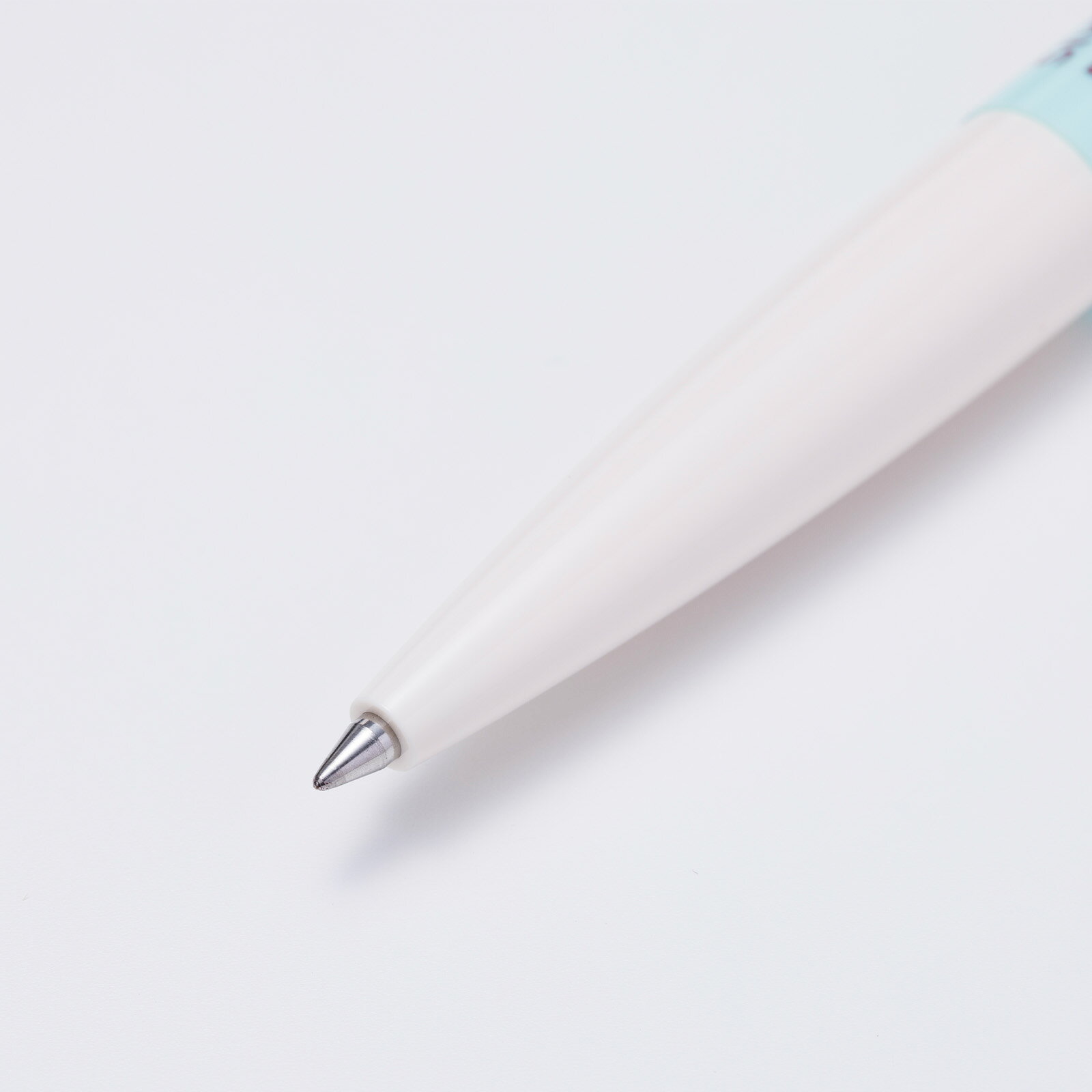 マークスタイル・デイズ マッハボールペン ミニ2 コンパクト 10cm 0.5mm 超低粘度油性 書きやすい バイカラー 携帯便利 クリップ付 軽量8g ギフト プレゼント リフィル交換可 スタイリッシュ おしゃれ graphia-marks-10036332 マークス公式ストア サンプル画像2