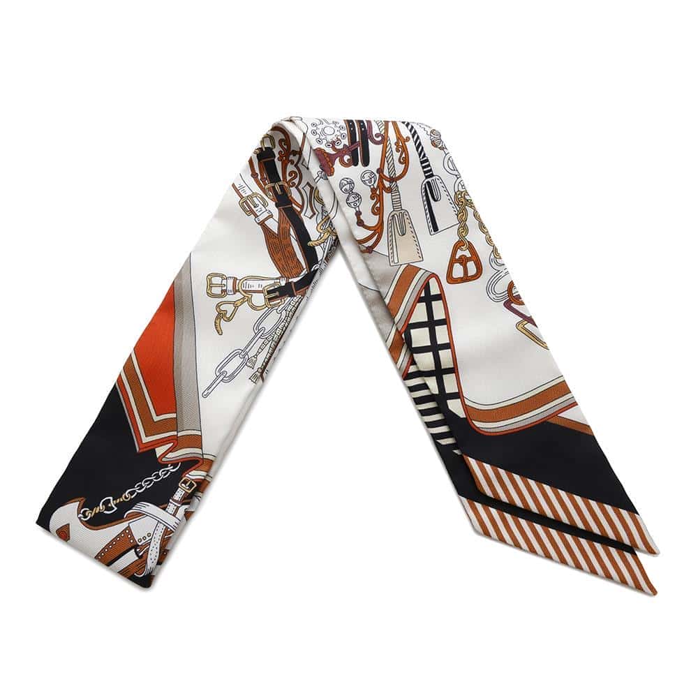 エルメス スカーフ ツイリー 鞍職人の花束 Bouquets Sellier HERMES シルク 黒 2025春夏 【中古】 エルメス ツイリー HERMES SCARF