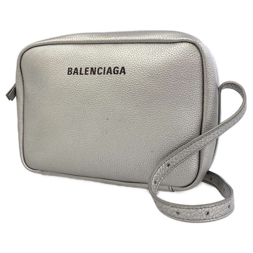 バレンシアガ ショルダーバッグ エブリデイ レザー 679267 BALENCIAGA バッグ カメラバッグ 【安心保証】 【中古】 バレンシアガ バッ..