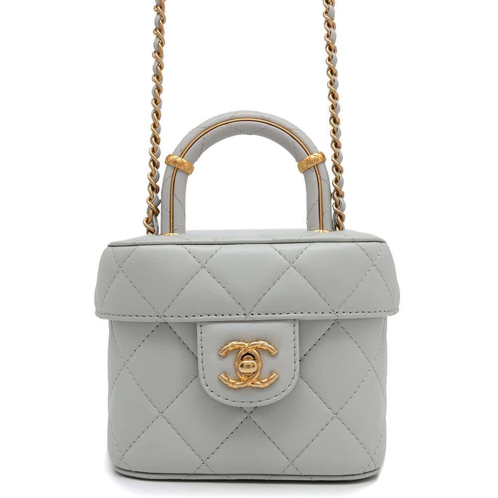 シャネル ハンドバッグ マトラッセ ココマーク スモールバニティ ラムスキン AS3973 CHANEL 2wayチェーンショルダー 【安心保証】 【中古】 シャネル バッグ シャネル レディース CHANEL BAG