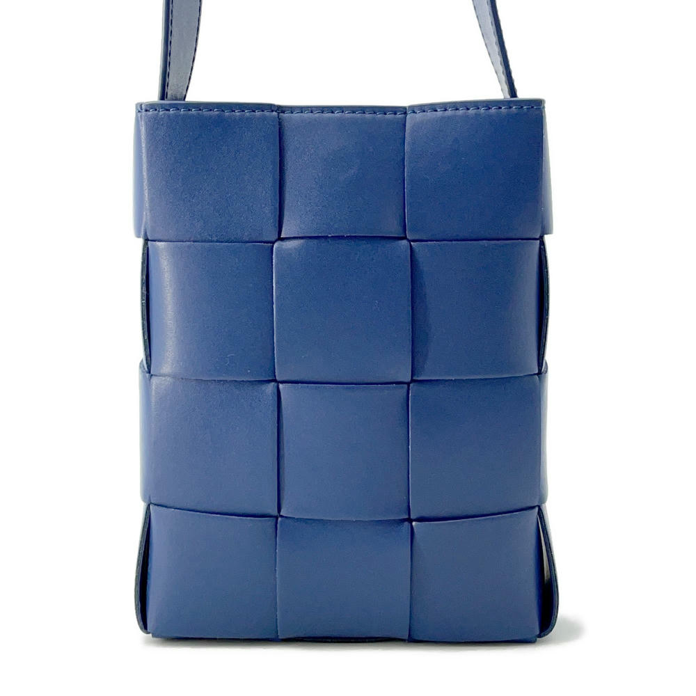 BOTTEGA VENETA ショルダーバッグ 青 4500825E0006 楽天市場】ボッテガヴェネタ ショルダーバッグ(カラーブルー