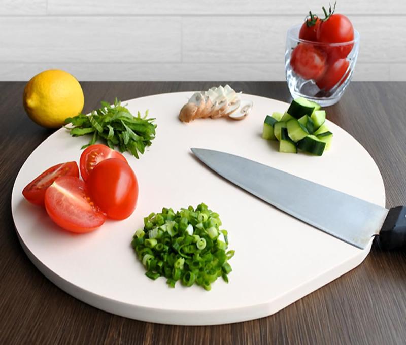 抗菌まな板パルト 丸型 Mサイズ(直径29cm)【日本製】【SIAAマーク取得】【食中毒予防】【つうはん本舗オリジナル】抗菌材を練り込んでるから抗菌力は半永久的プロも愛用ゴムまな(3.0)