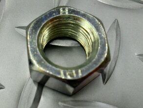 ・【VOLVO】ナット/M16-P1.5