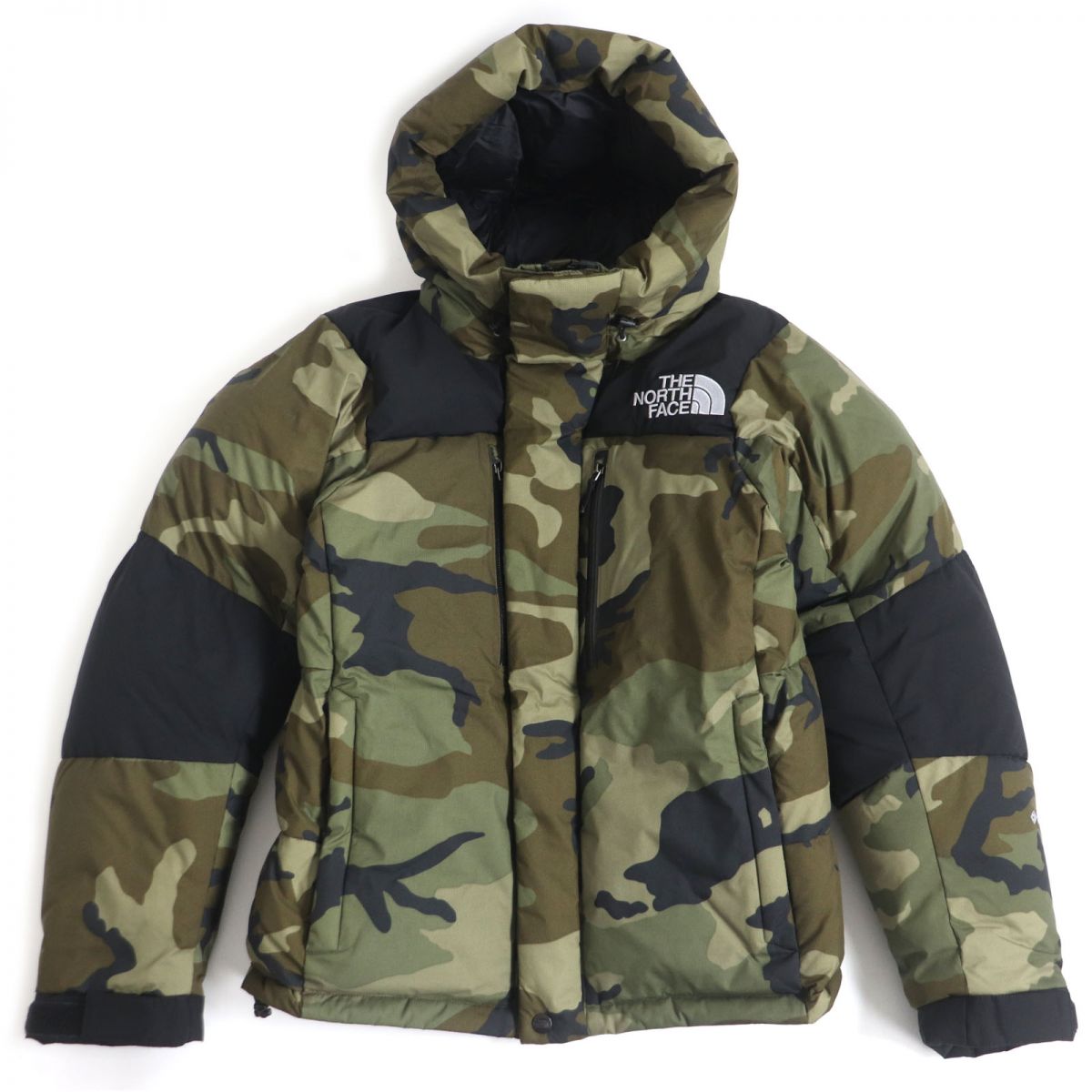 ブランド(brand) THE NORTH FACE / ザ・ノースフェイス サイズ(size) 【表記】S【実寸】身幅：約53cm　着丈：約65cm　肩幅：約42cm　袖丈：約64cm 【日本サイズに関しましては各ブランド公式サイトをご参照下さい】 ランク(rank) SA ランク基準 S未使用品(弊社の検品基準による) SA極美品…数回使用した程度の未使用品に近い、非常に状態の良い綺麗なUSED品 A美品…使用回数が少なく、全体的に状態の良い綺麗なUSED品 AB良品・比較的良品…多少の使用感はありますが、それ以外に問題のない状態のUSED品 Bスレや汚れ等の使用感はありますが、まだまだ使用可能なUSED品 BCランクBよりも使用感の目立つUSED品 C難あり・ジャンク品…使用に支障のきたすUSED品 状態(condition)※袖口に若干のスレ汚れがございます。(写真参照) カラー(color)カモフラ 素材(material) 本体：ナイロン100%中綿：ダウン72%　　：レーヨン20%　　：フェザー8% コメント (comment) 気に入って頂けた方は是非この機会に。 ※30427-352 商品番号 (number) ★t12-st30427 商品に関するお問い合わせの際はこちらの商品番号が必要となります。 注意(attention) ・商品情報に掲載されております採寸、サイズ、色、素材などは当社独自の判断基準となっておりますので、場合によって多少の誤差、違い等がある場合がありますので、予めご了承ください。 ・当方の販売商品に関して画像に付属しております物（シューキーパー・ハンガー等）につきましては、商品のコンディション欄に記載がない場合は付属致しません。 商品をご試着希望のお客様へ 当店で販売している商品は全て倉庫で管理しておりますので、店頭には陳列しておりません。 商品をご試着希望のお客様は予め当店にお電話、若しくはメールにて商品名と商品番号をお伝え下さい。 ご連絡を頂いていないお客様に関しましては、お断りさせて頂く場合がございますので、予めご理解とご了承の程、宜しくお願い致します。