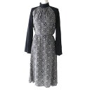 極美品◎正規品 21SS LV ルイヴィトン SINCE 1854 モノグラム コントラスト スリーブ シルク100% ドレス/ワンピース 黒×ベージュ×灰 3...