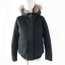 美品★WOOLRICH ウールリッチ フード・ラクーンファー・ロゴパッチ付 比翼仕立て ダウンジャケット ブラック 黒 S 正規品 レディース【中古】