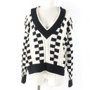 極美品☆CHANEL シャネル P74123K10621 カシミヤ ココマークボタン ケーブルニット 深Vネック 長袖 ニット ホワイト ブラック 38 イタリア製 正規品 レディース【中古】(4)
