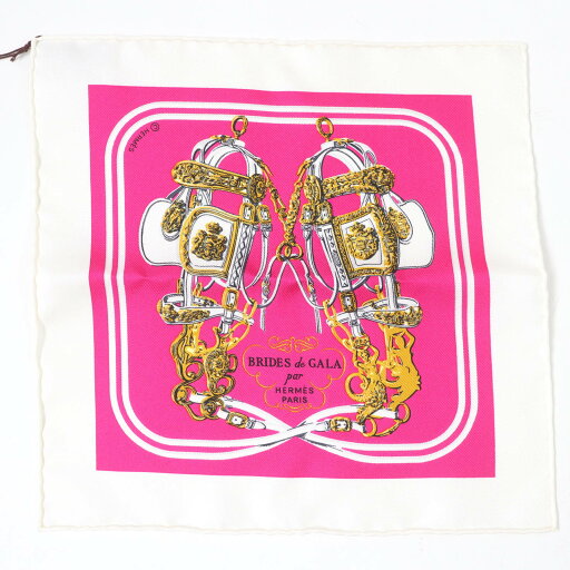 未使用品☆HERMES エルメス カレ ナノ 20CM BRIDES de GALA ブリッド ドゥ ガラ 式典用馬勒 シルク100% BLANC/ROSE FUCHSIA スカーフ 箱付き フランス製 レディース【中古】 未使用品☆HERMES エルメス カレ ナノ 20CM BRIDES de GALA ブリッド ドゥ ガラ 式典用馬勒 シルク100% BLANC/ROSE FUCHSIA スカーフ 箱付き フランス製 レディース【中古】