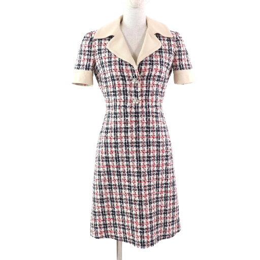 極美品★GUCCI グッチ 530704 タイガーヘッドボタン付 半袖 膝丈 ツイード ワンピース マルチ 36 イタリア製 正規品 レディース【中古】 極美品★GUCCI グッチ 530704 タイガーヘッドボタン付 半袖 膝丈 ツイード ワンピース マルチ 36 イタリア製 正規品 レディース【中古】