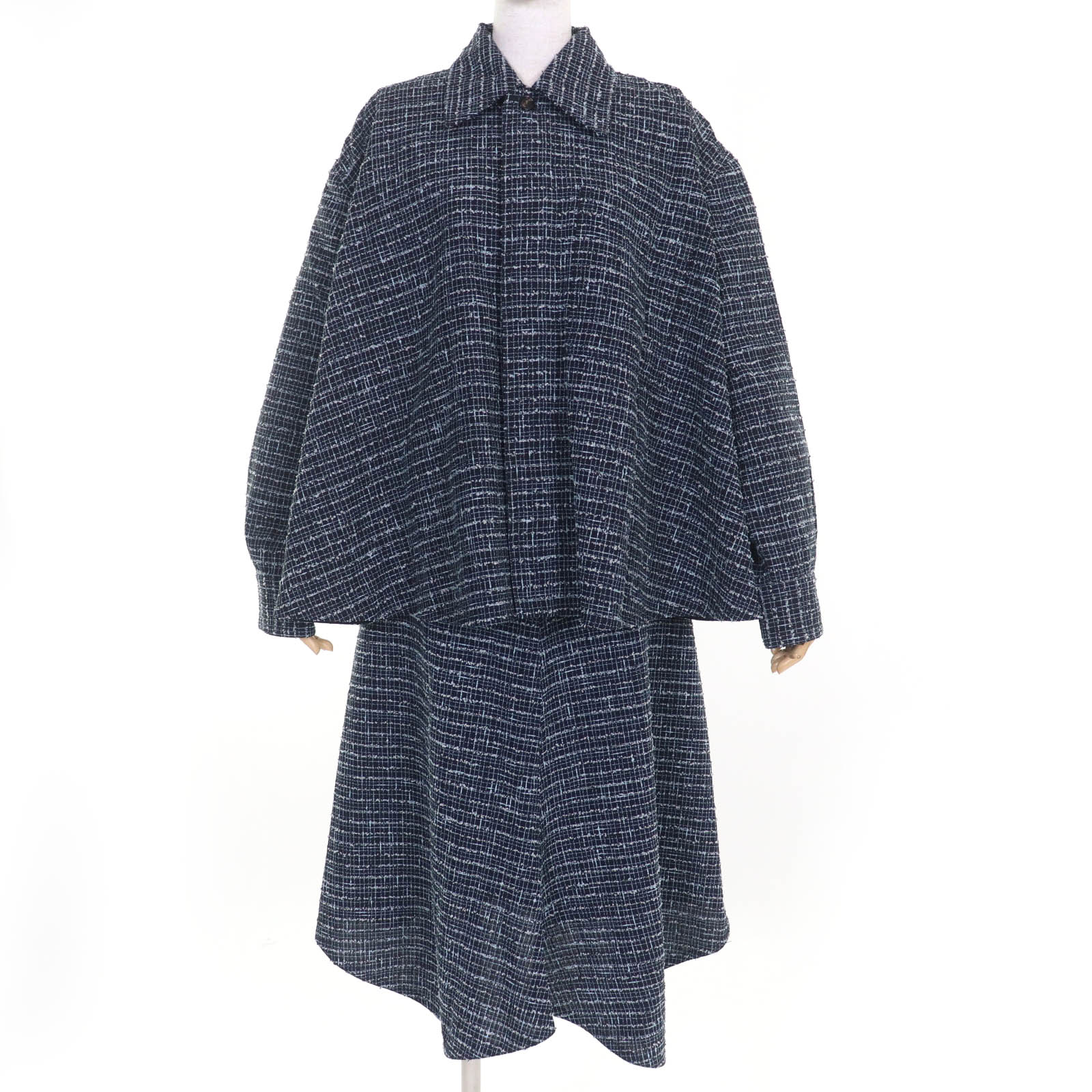 極美品☆BOTTEGAVENETA ボッテガヴェネタ 2024年製 793098 791149 ツイードジャケット・スカート セットアップ ネイビー ジャケット：38 スカート：40 イタリア製 正規品 レディース【中古】