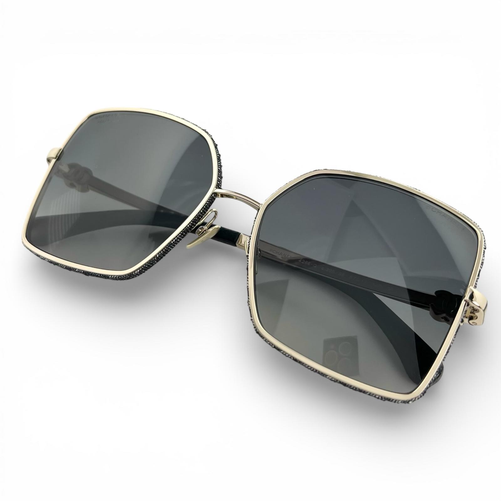CHANEL - 美品▲CHANEL シャネル 4288-Q 現行品 ココマーク スクエアシェイプ サングラス ブラック ゴールド デニム レザー 57⬜︎17 140 保存袋付き イタリア製 メンズOK【中古】