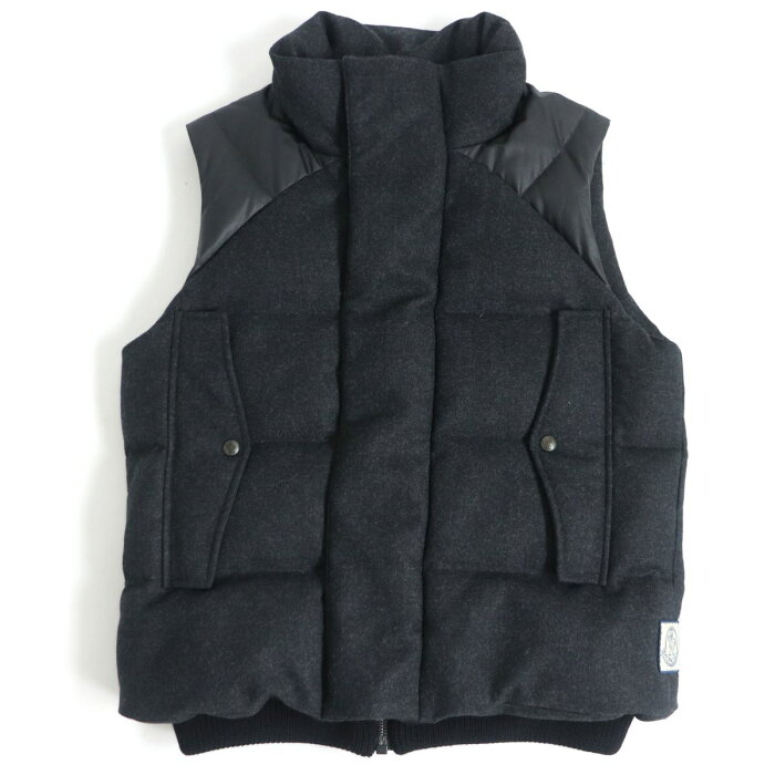 極美品□モンクレールガムブルー GILET レイヤード/切り替えデザイン ロゴワッペン ZIPUP ウールダウンベスト/ジレ グレー 1 伊製 正規品【中古】