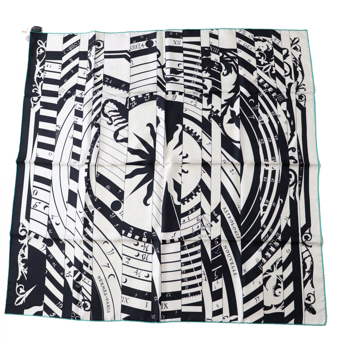 未使用品◎正規品 フランス製 HERMES エルメス カレ90 ASTROLOGIE NOUVELLE 新たなる占星術 シルク100％ スカーフ 黒×白×グリーン タグ付【中古】のサムネイル