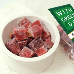 【冷凍商品】【ウィズ　グリーンドッグ】馬肉角切りカット　250g【3,300円以上で送料無料 15時までの注文で当日発送 正規品 冷凍素材 犬用 猫用 成犬用 アダルト 老犬用 シニア犬 子犬用 パピー】のサムネイル