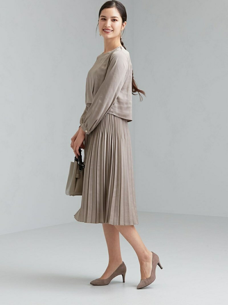 楽天市場 Sale 50 Off Cs サテン プリーツ ワンピース United Arrows Green Label Relaxing ユナイテッドアローズ グリーンレーベルリラクシング ワンピース シャツワンピース ネイビー ブラウン グリーン Rba E 送料無料 Rakuten Fashion Green Label Relaxing