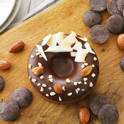 8月29日入荷！ヴィーガン SOYドーナツ クーベルチョコ グレーズ 鳥飼カフェ グルテンフリーのサムネイル