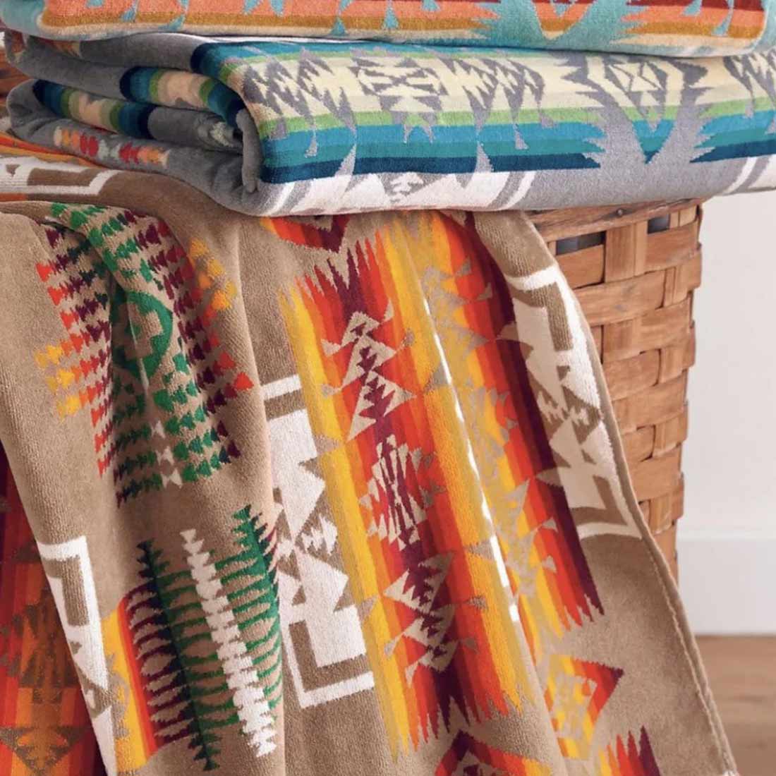 �ڼ��Һ߸��ʡ� �ڥ�ɥ�ȥ� ���㥬���ɥ����� �����С� S N �Х������� PENDLETON Oversize Jacquard Towels