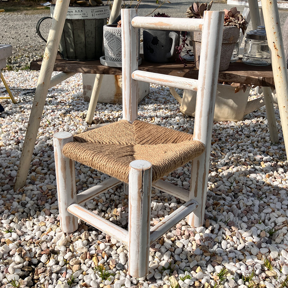 ルオリ・チェア　(EC-202-WH）ホワイト カントリー雑貨/花台/ナチュラル雑貨/イス/椅子/キッチン/玄関/..