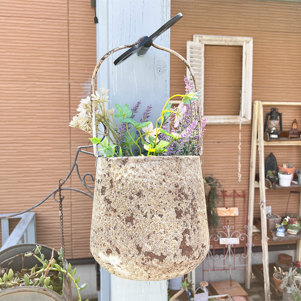 [エントリーでポイント5倍 11/4 20時〜]ハンギングブリキプランター ハングラウンドポット GY グレー （UF532） TIN/ブリキ/プランター/植木鉢/ガーデニング/インテリア/おしゃれ/友膳/ギフト/観葉植物/ジャンクガーデン/インテリア小物/穴あり/鉢底穴/吊り下のサムネイル