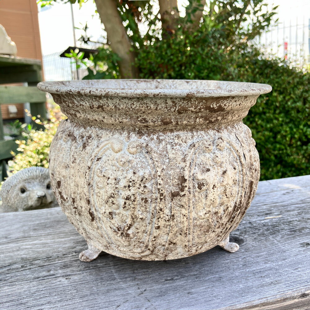 [エントリーでポイント5倍 11/4 20時〜]アンティクデコレサークルSW ホワイト(UF569)　プランター(底穴あり)/おしゃれ/屋外/ガーデニング/植木鉢/ジャンクガーデン/多肉植物/花/寄せ植え/観用植物/カントリー雑貨/プレゼント/ギフト/アンティーク/友膳/you-zのサムネイル