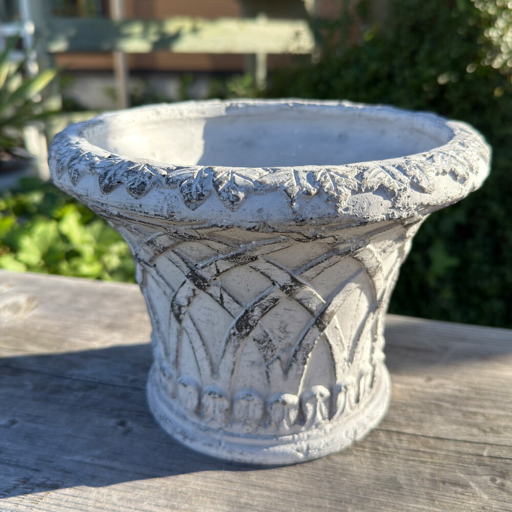 [エントリーでポイント5倍 11/4 20時〜]クロスサークルM(TG818) プランター(底穴あり)/おしゃれ/屋外/ガーデニング/植木鉢/ジャンクガーデン/多肉植物/花/寄せ植え/観用植物/カントリー雑貨/プレゼント/ギフト/アンティーク/友膳/you-zenのサムネイル