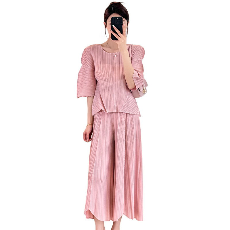 オシャレ　プリーツ上下2点セット　パンツドレス (T)