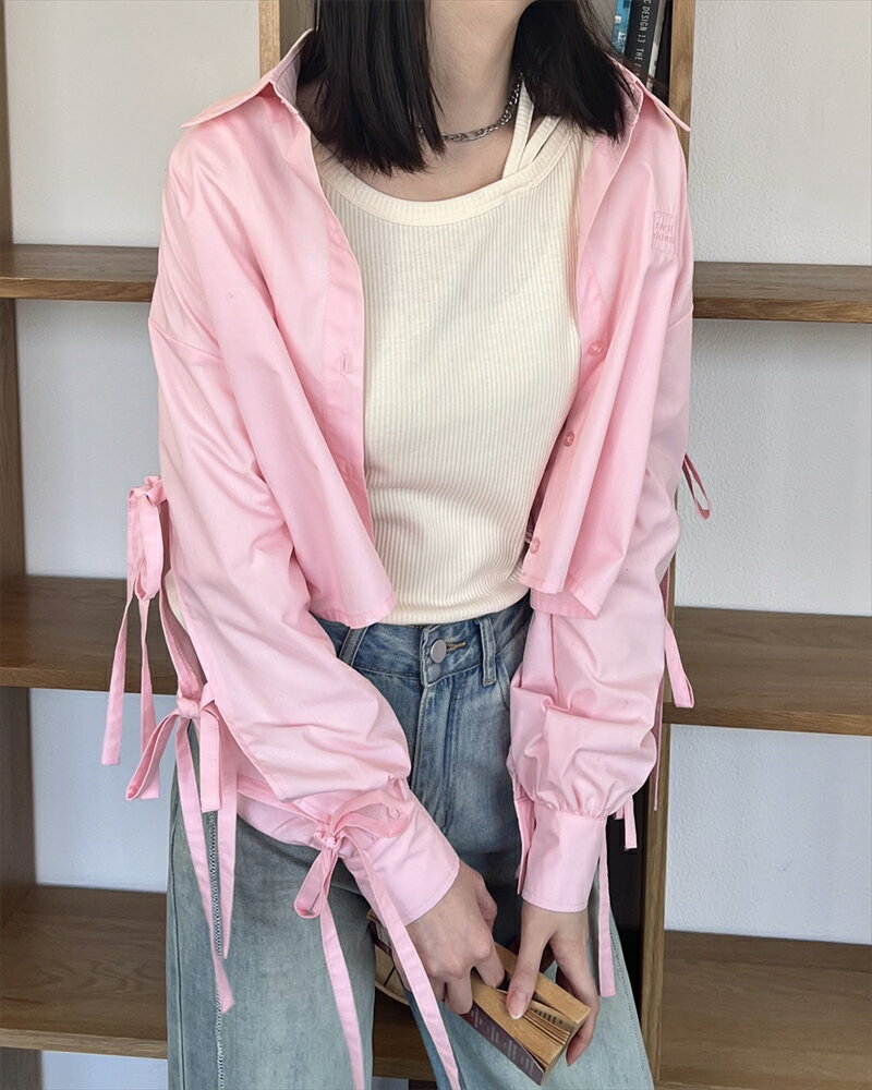 袖りぼんスリットショート丈シャツ (T)