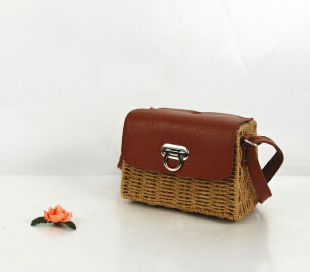 カゴバッグ　レディース　ショルダーバッグ (T)