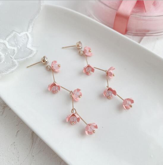 樂天商城 - 花モチーフピアス　ピンク (T)