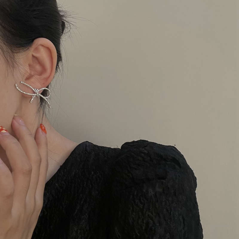 Other - ピアス アクセサリー 蝶結び シルバーポスト 韓国 ファッション 雑貨 かわいい おしゃれ 北欧 送料無料 [K] (T)