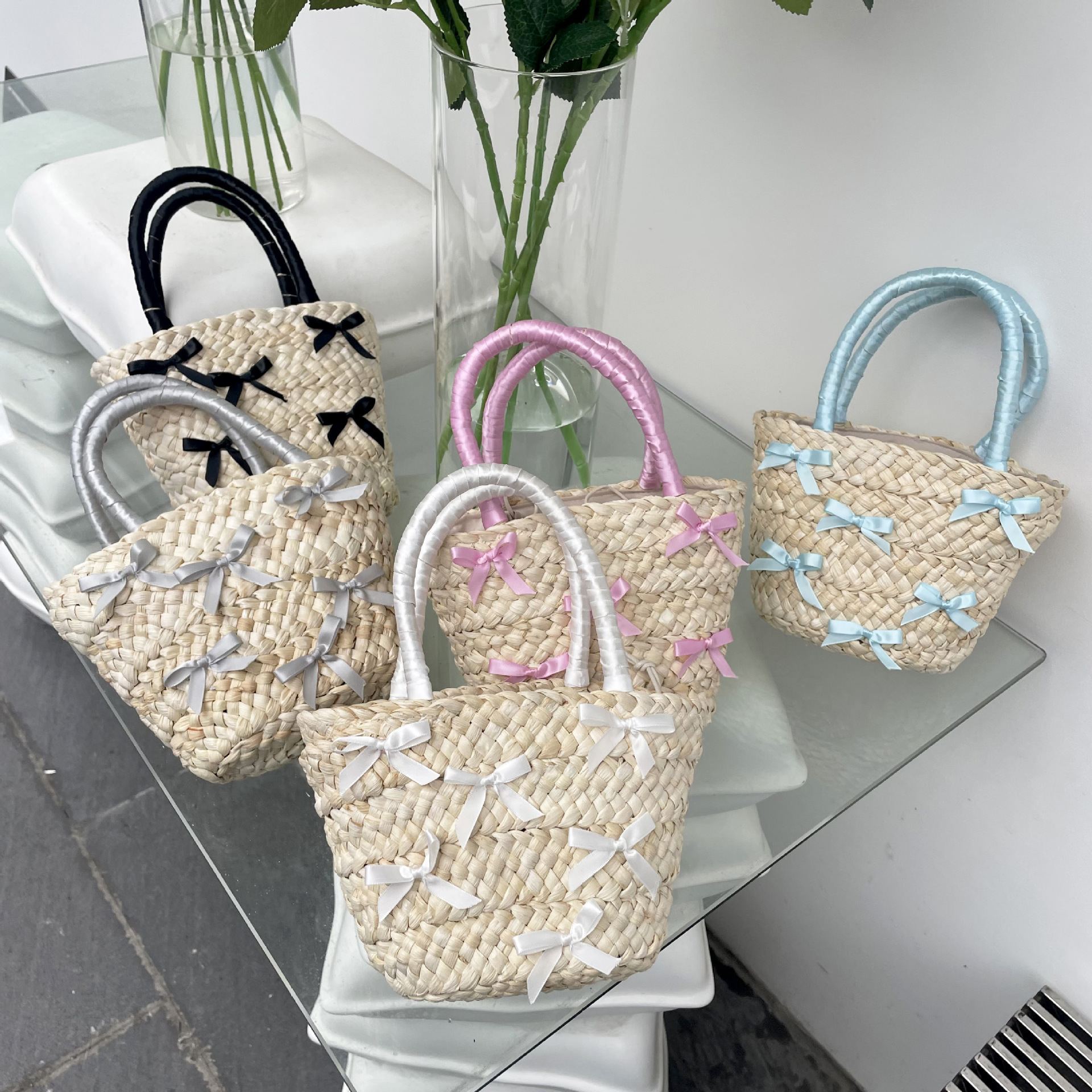 楽天市場】ポンポン(カラーホワイト)(かごバッグ|レディース 楽天市場】ポンポン(カラーホワイト)(かごバッグ|レディース