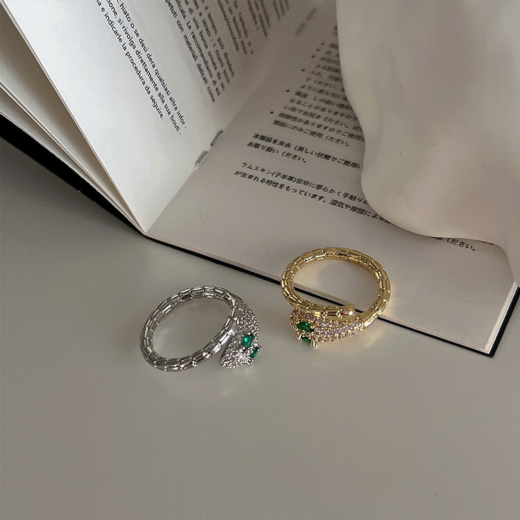 指輪 リング アクセサリー snake デザイン 個性 レディース 韓国 ファッション 雑貨 かわいい おしゃれ 北欧 送料無料 [K] (T)