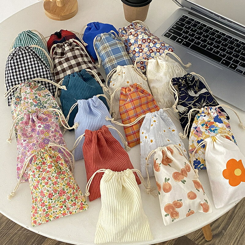 巾着ポーチ　デザイン　韓国ファッション　かわいい　レディース　ミニ (T)