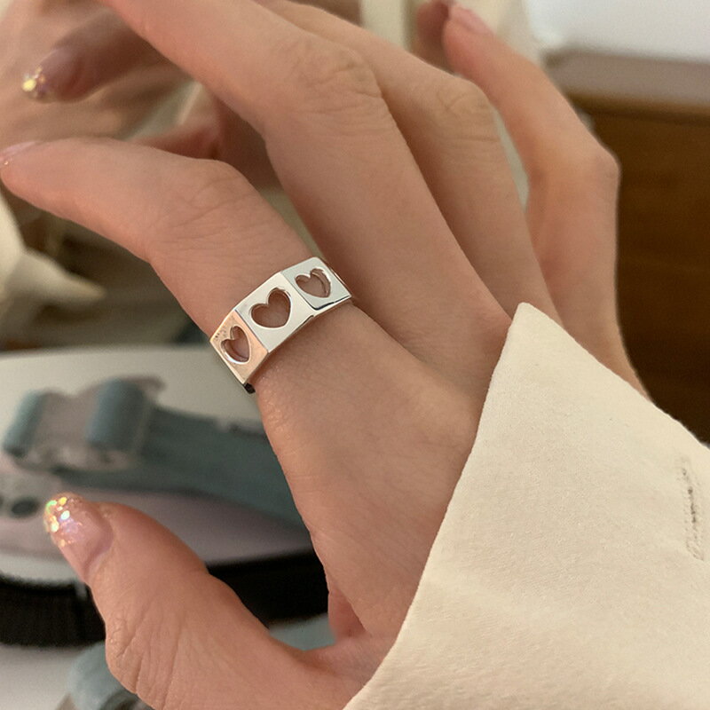 指輪 ハート 穴あきリング レディース アクセサリー 可愛い おしゃれ 女性 ハート形 ハート型 リ ...