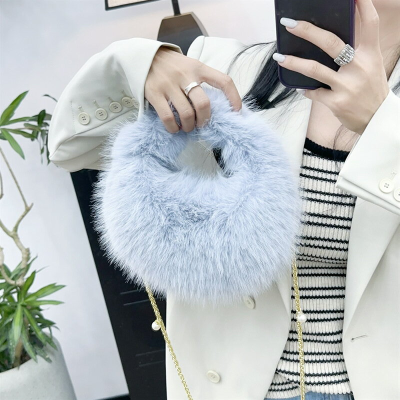 ファーバッグ　ショルダーバッグ　ハンドバッグ (T)