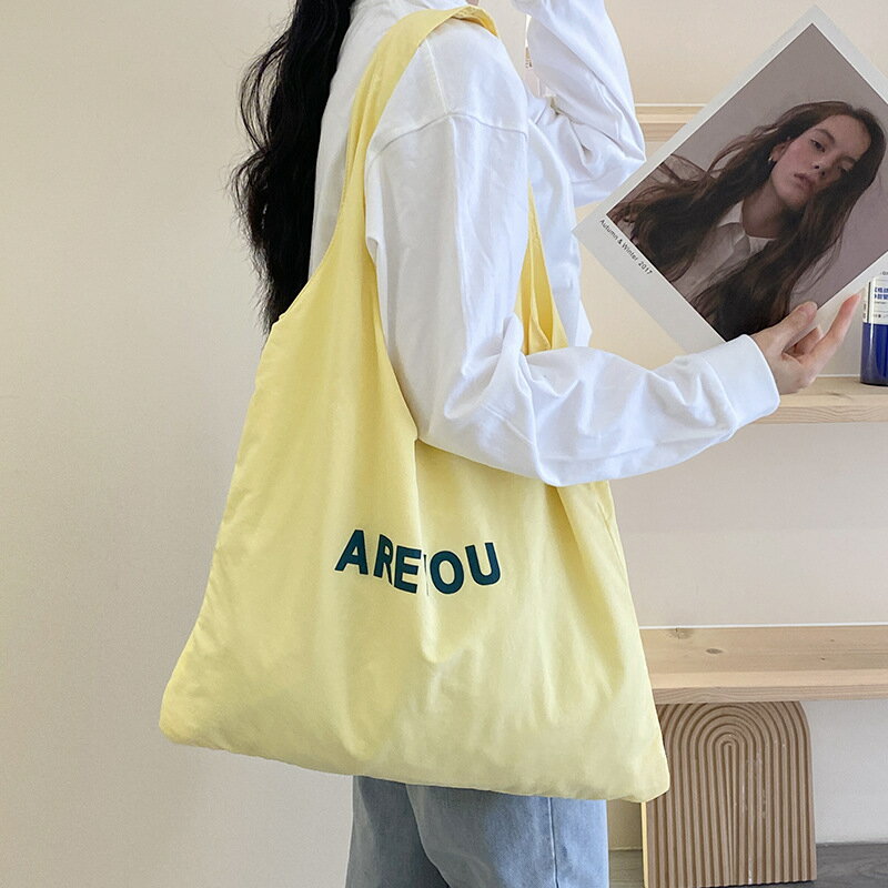 トートバッグ　エコバッグ　春夏　デザイン　かわいい　韓国ファッション (T)