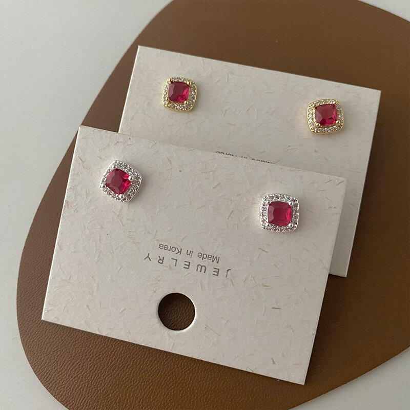 ピアス　レディース　韓国ファッション　デザイン　金属風　ジルコニア (T)