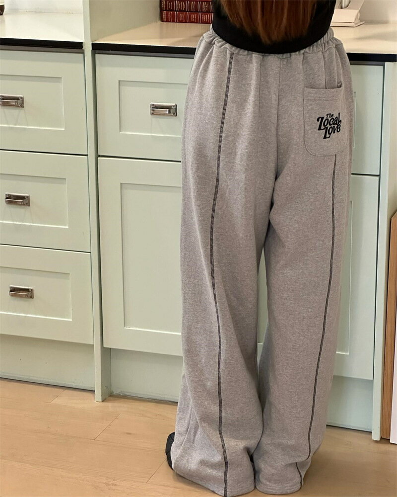 スウェットパンツワイドパンツデザイン