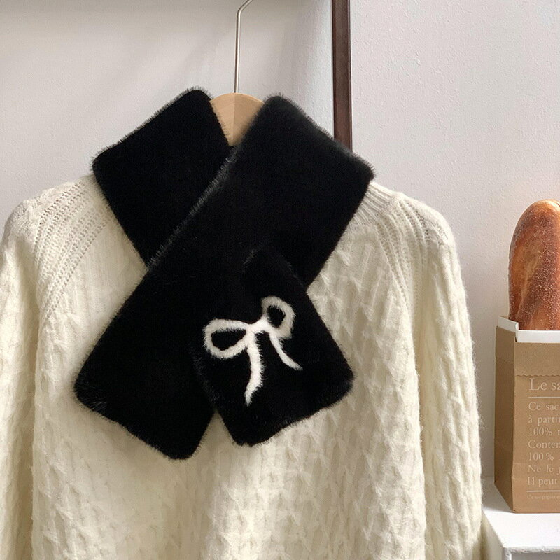 リボンマフラー　ファー　デザイン (T)