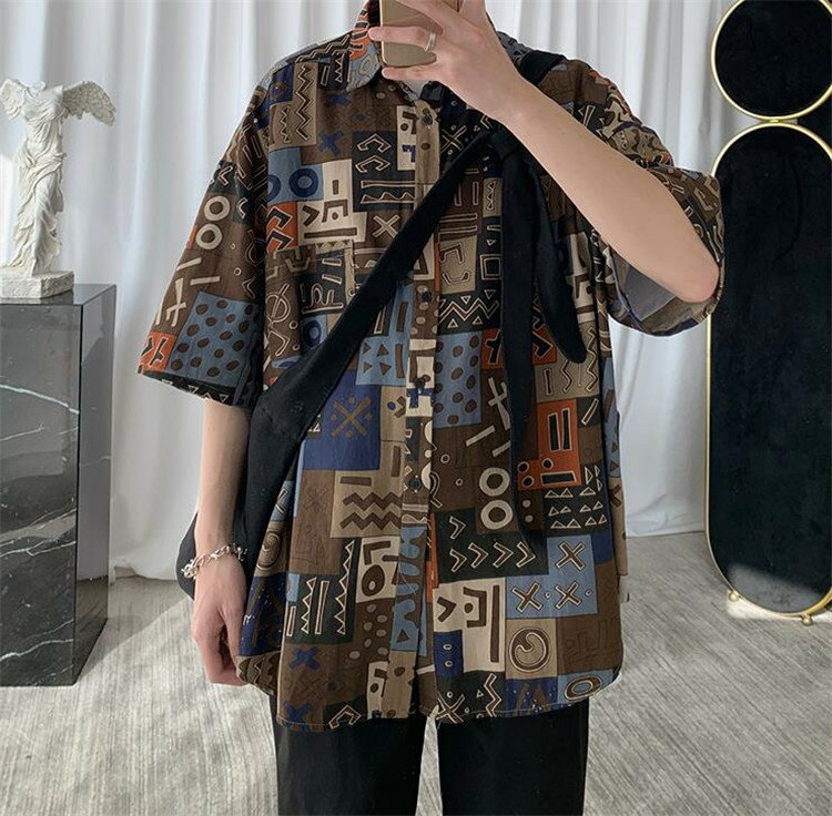 韓国バージョン ハンサム シャツ 五分袖 プリント スリップ(T)