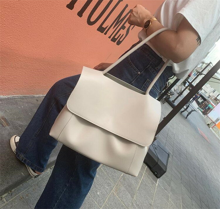 スタイルアップ 韓国ファッション クロスボディバッグ ピローバッグ フリップ アンダーアームバッグ(T)