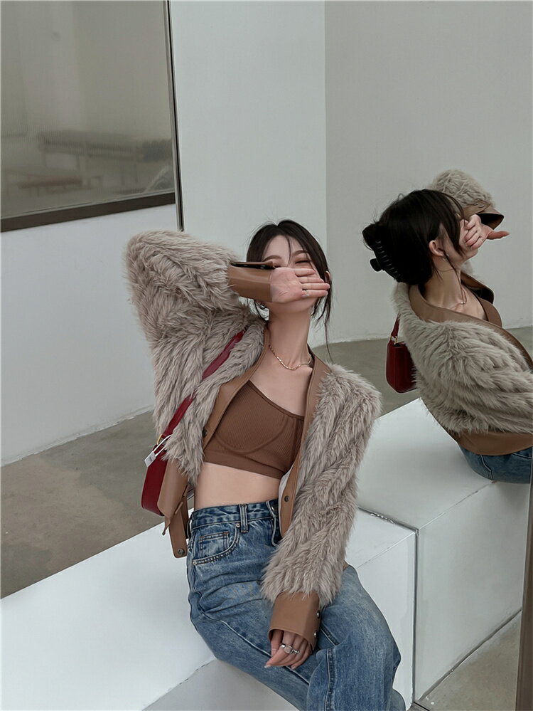 2色 色 通勤 おしゃれ Vネックレザー スリム フェイクファー 短い コート[K](T)