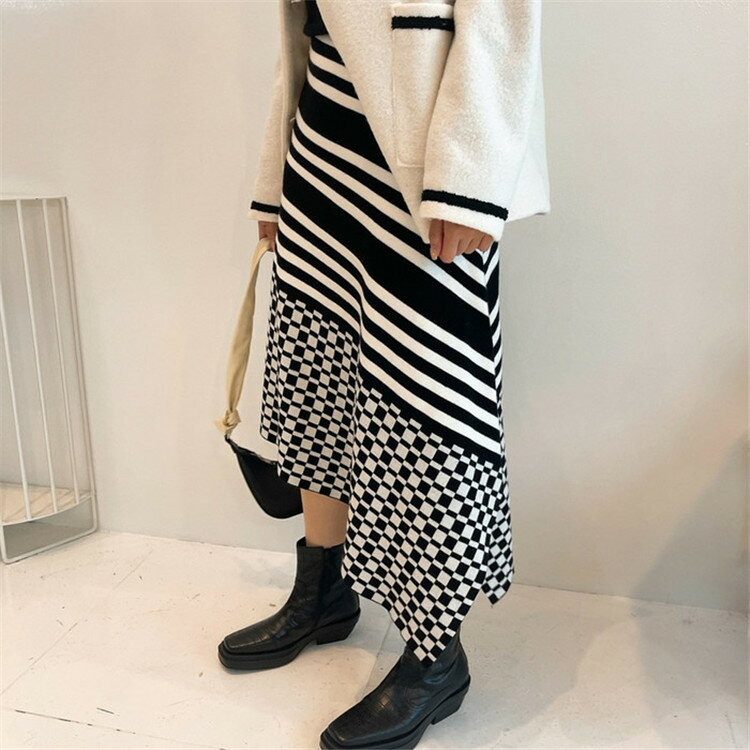 韓国ファッション おしゃれ カラーマッチング 大きいサイズ裾 ニット スカート(T)