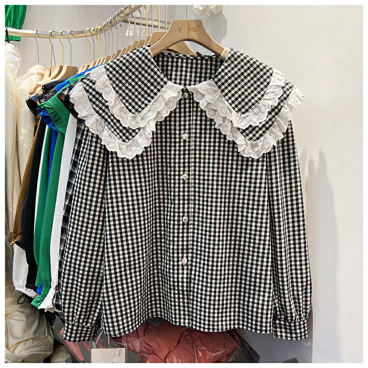 カジュアルな人形の襟シャツ (T)