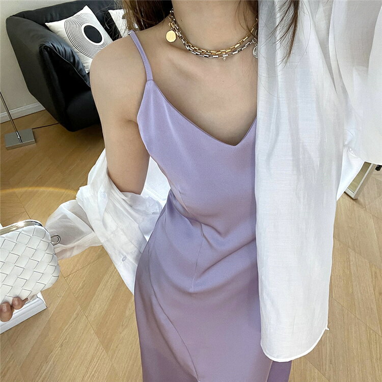オシャレの幅が広がる キャミワンピ Vネック 袖なし シンプル 7色[K](T)