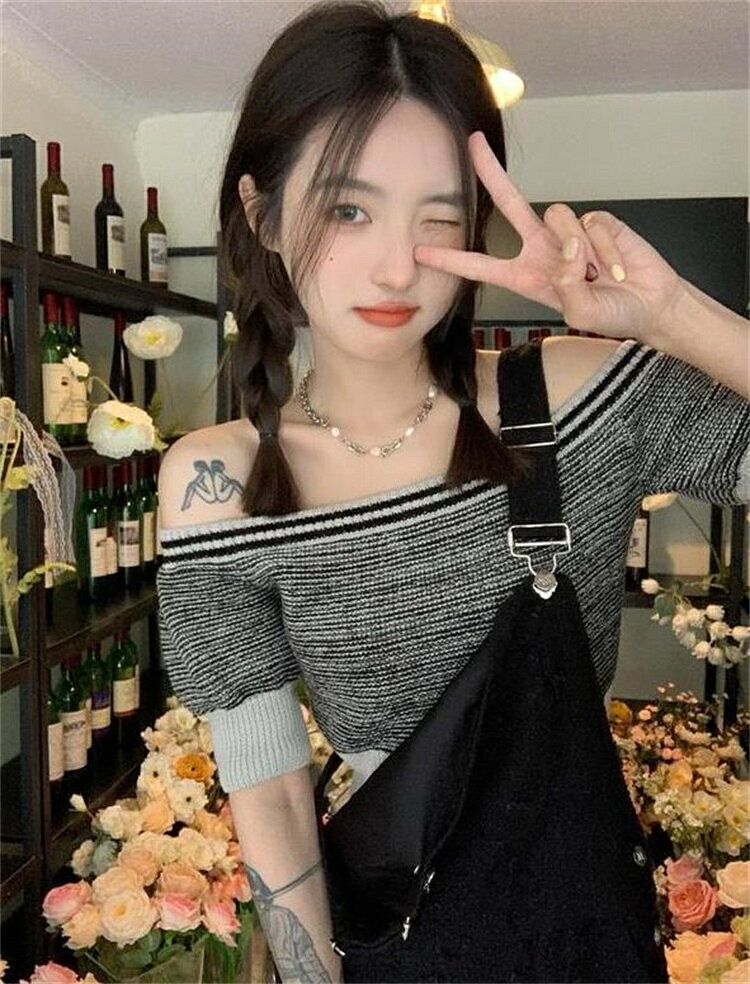 雑誌で誌介されました 韓国ファッション コントラストカラー 快適 パフスリーブ ニットトップス[K](T)